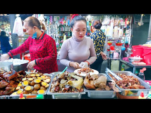 Most Popular Breakfast! Beef Noodle Soup, Grilled Chicken, Pork with Rice - Cambodia Street Food
