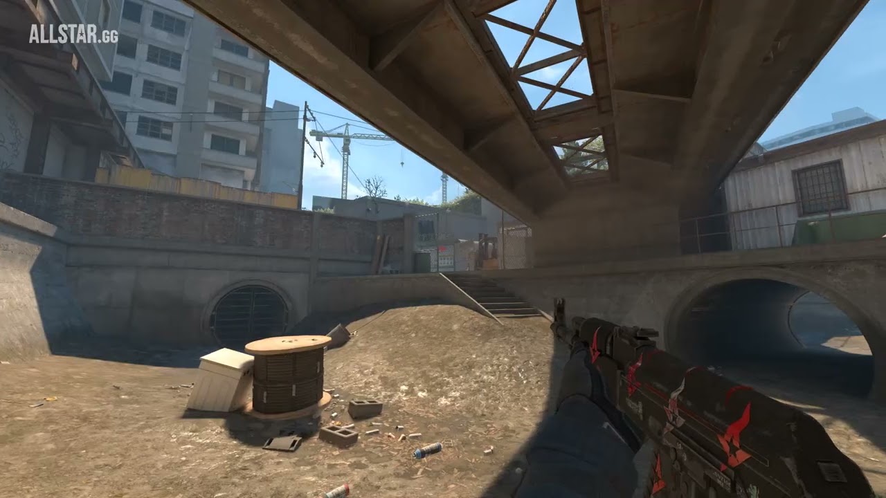 Overpass Ace with M4A4 and AK-47