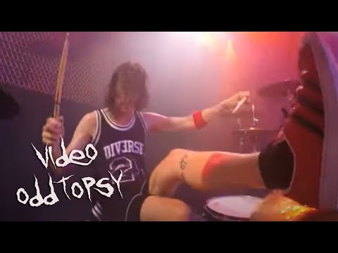 The Amazing ZOLTAN CHANEY Delights us with his Tricky Drumming.