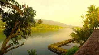 preview picture of video 'Sunrise Timelapse Lake Toba'