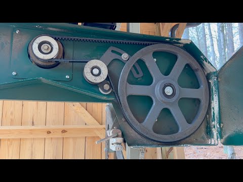 Woodland Mills HM122 Sawmill Drive Belt Replacement