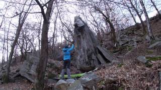 Video thumbnail of La scoira, 6a+. Chironico