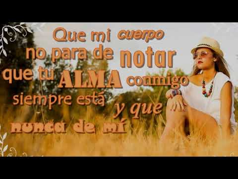 Vicky Corbacho - Qué Bonito (Bachata) | Lyric Video