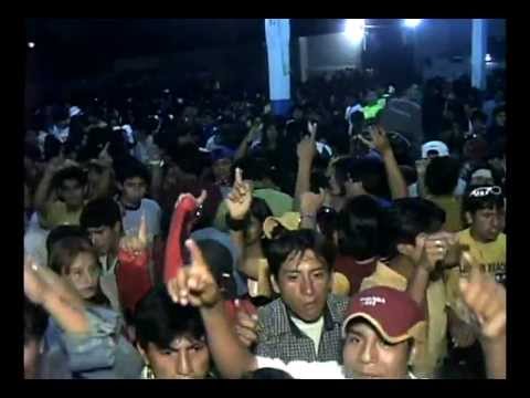 LOS NENES DE LA CUMBIA MIX EL MARCADO EN LA PEÑA LIBERTAD TRUJILLO 2006