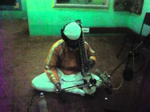 Bhai Isher singh Tar Sehnai.AVI