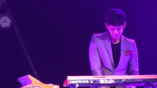 Maliq &amp; D&#39;essentials - Himalaya ~ Dia ~ Terdiam @ Java Sounds Fair 2014 [HD]