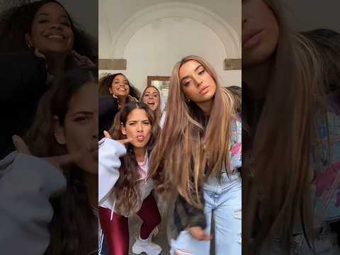 Lola índigo - La Niña De La Escuela