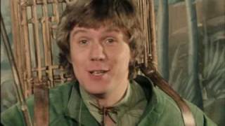 Mozart: Die Zauberfloete (The Magic Flute): "Der Vogelfaenger" (Papageno) Hakan Hagegard
