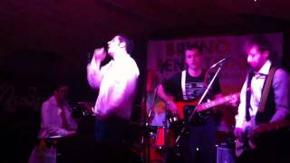 Bruno Benetton Free Band - Castle Road ( LIVE - NuSpirit 26.1.2011 )