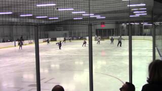 preview picture of video 'George Bell Titans Atom White vs Leaside Gold - Thursday, Jan 22, 2015'