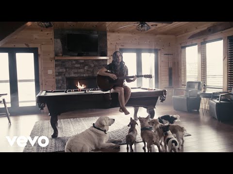 Tara Thompson - My Dogs Are Home (Official Video)