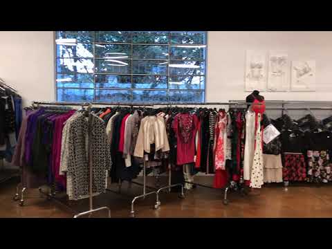 download lagu mp3 mp4 Abbigliamento Firmato Stock, download lagu Abbigliamento Firmato Stock gratis, unduh video klip Abbigliamento Firmato Stock