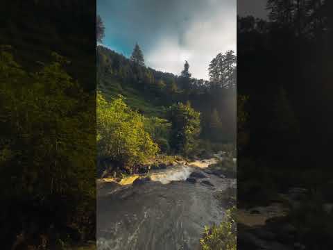 Popular travel hashtags include #Wanderlust, #TravelGoals, #ExploreMore, and #AdventureAwaits.