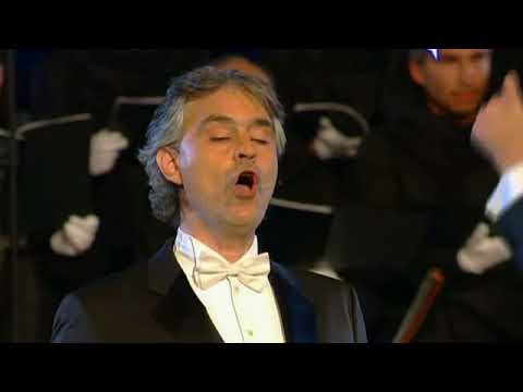 ANDREA BOCELLI HQ AVE MARIA SCHUBERT COLOSSEO ROMA