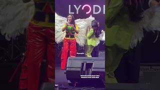 Download lagu Lyly disabet sayap sang dewi 😂 #lyodra #shorts mp3 Download lagu Lyly disabet sayap sang dewi 😂 #lyodra #shorts mp3