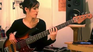 Mellowship Slinky In B Major - RHCP Bass Cover