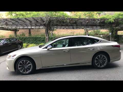 2018 Lexus LS 500 and LS 500h Introduction - Walkaround