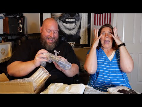 I Bought 40 Pounds of LOST MAIL Packages - BIG SURPRISE