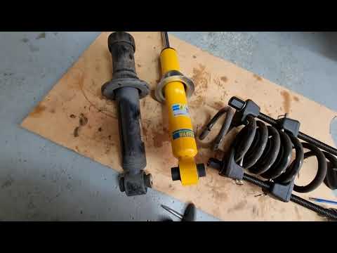 BMW X3 F25 Rear Shocks Struts Replacement  33526796317