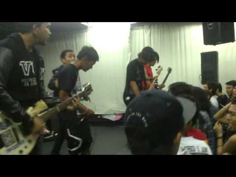 Heart-A-Tack Hilangkan Live @ Asia Pacific Edge Day 2012