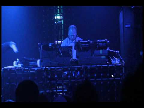 Projek: VIRAM 2010-Toronto CANADA feat. Andy C