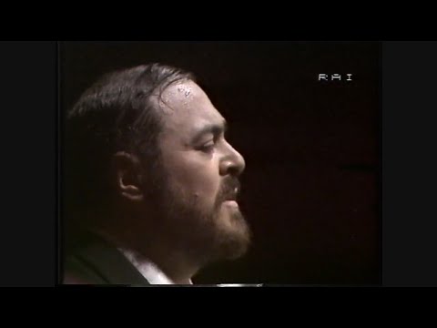 Luciano Pavarotti -  Recital of songs and arias with piano   - Torino -  19 february , 1981