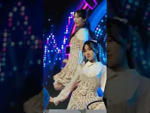 220612 (Mewyu Fancam) Daisy Daisy - แฟนที่ไม่รู้ใจ @ Digital Your Life 2022 - Siam Paragon