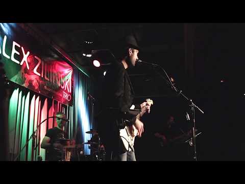 Stuck in the middle - Alex Zilinski Trio (feat. Gerhard Vorauer)