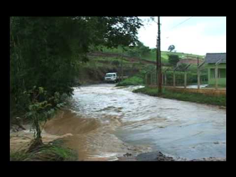 ENCHENTE EM OURO FINO 19 03 2010