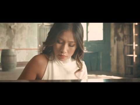 download lagu mp3 mp4 Van Anh Nguyen, download lagu Van Anh Nguyen gratis, unduh video klip Van Anh Nguyen
