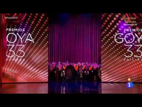 Actuación de la Tuna de Económicas en los Goya 2019