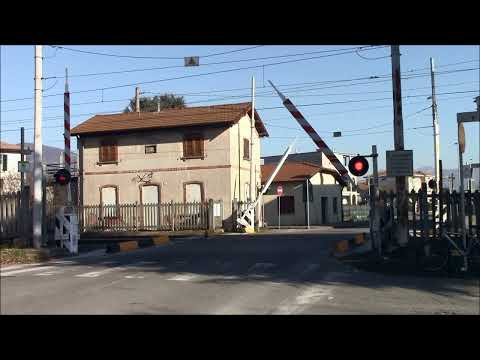 Ambivere (I) Passaggio a Livello // Level crossing //