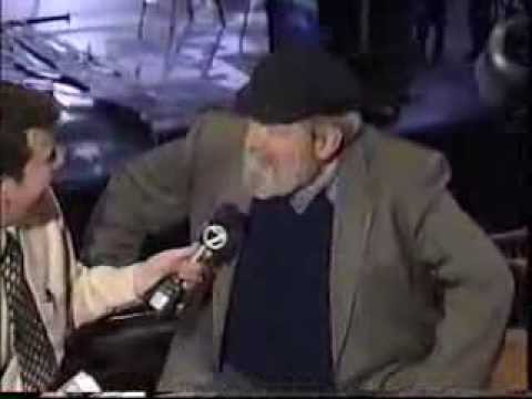 Theodore Bikel talks "Fiddler on the Roof" during 2002 stop in Buffalo