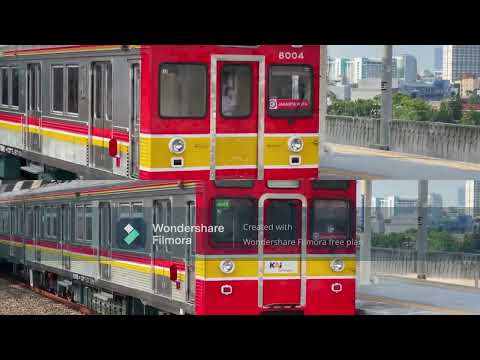 Japan trains at Jogja and Jabodetabek ( Skadi Sing YOASOBI - 夜に駆ける )