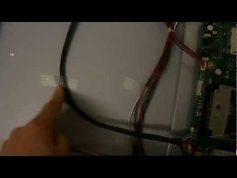 Logik L26DVDB11 - Fuzzy, purple dots, noisy image