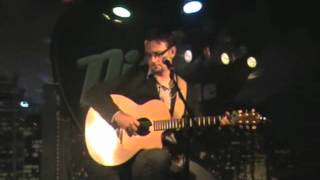 Mikael Lewis plays The Voice of Freedom live at Picks, Nashville, 2010