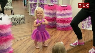 Download lagu Dressing Twins the Same | Our Little Family mp3