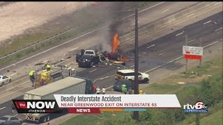 1 dead, I-65 closed near Greenwood after 6-vehicle crash