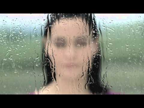 Robert Jukič feat. Nina Strnad: Pada dež