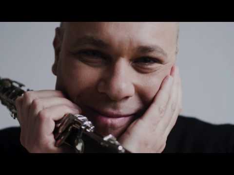 Andrew Simon - Mozart Clarinet Concerto in A major K622 LIVE  Adagio