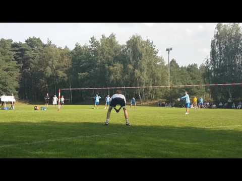 Spielszene NLV Vaihingen gegen TV Brettorf Finale DM Feld 2016 in Bardowick