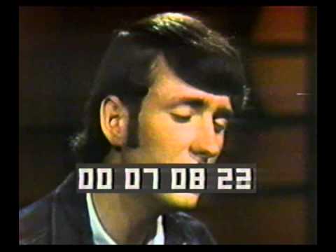 Michael Nesmith (Monkees) on the Lloyd Thaxton Show 1965 - full appearance
