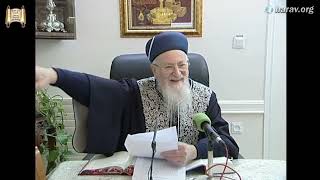 ט"ו בשבט והלכות ברכות - פרשת יתרו תשס"ח - מרן הרב מרדכי אליהו (הרב מרדכי אליהו זצ"ל) - התמונה מוצגת ישירות מתוך אתר האינטרנט יוטיוב. זכויות היוצרים בתמונה שייכות ליוצרה. קישור קרדיט למקור התוכן נמצא בתוך דף הסרטון