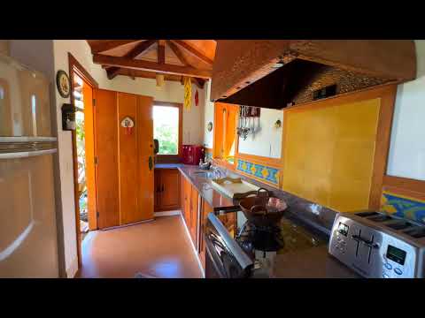 Casa à Venda no Condomínio Vale das Araucárias, 3 suítes - Itaipava, Petrópolis/RJ