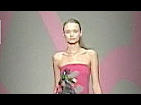 DKNY Spring Summer 2010 New York - Fashion Channel