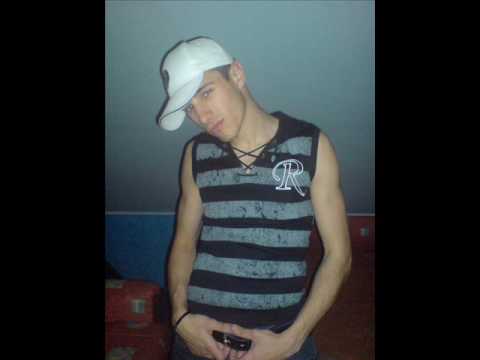 Deadmau5   Arguru Cant Get Enough DJ @TTY 2008 Mashup