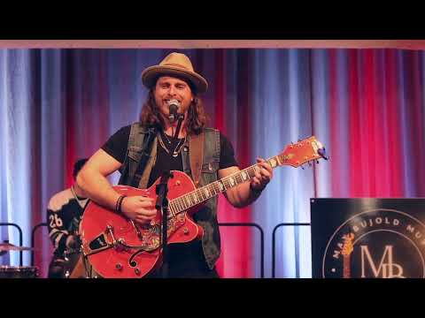 Max Bujold & The Milestones LIVE @ World Juniors Halifax - Heart Thief