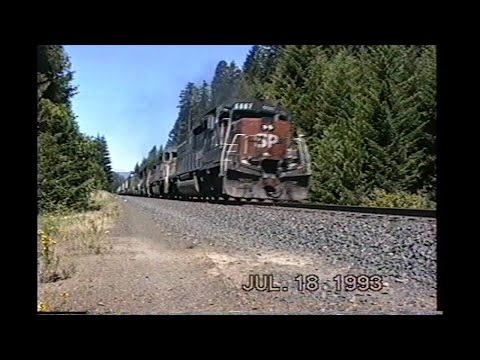 1166. SOUTHERN PACIFIC SP west in Oregon with 4 freight engene motive power unit SP