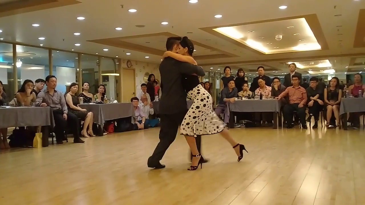 Javier Rodriguez y Moira Castellano - Busan 2017 - 4/4