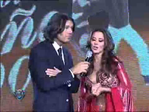 Showmatch 2008 - La presentación de Karina Jelinek, una marca registrada
